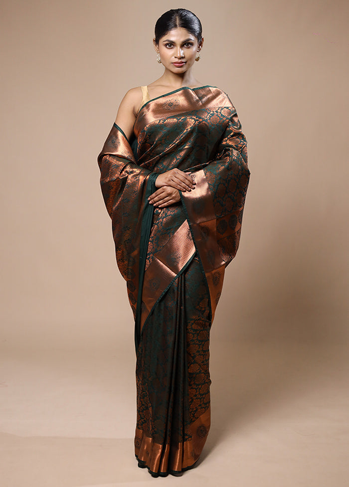 Green Kanjivaram Silk Saree With Blouse Piece