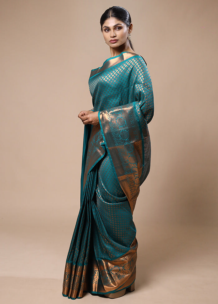 Green Kanjivaram Silk Saree With Blouse Piece