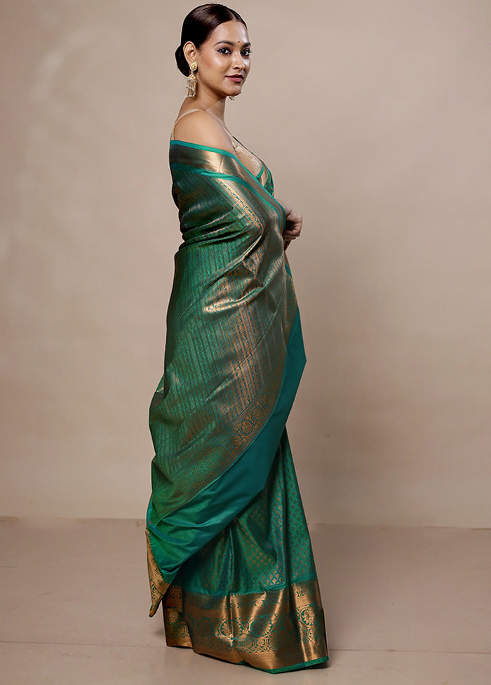 Green Kanjivaram Silk Saree With Blouse Piece