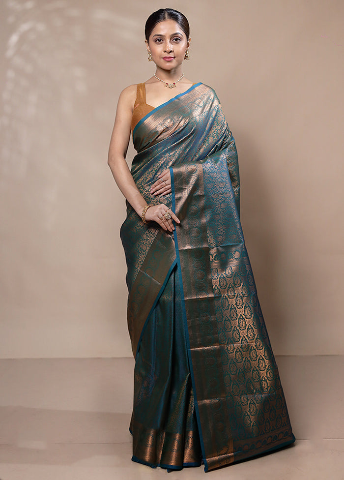 Green Kanjivaram Silk Saree With Blouse Piece