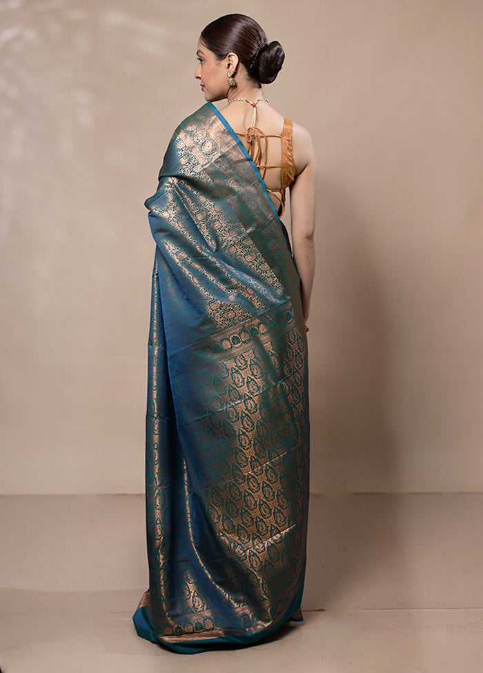 Green Kanjivaram Silk Saree With Blouse Piece