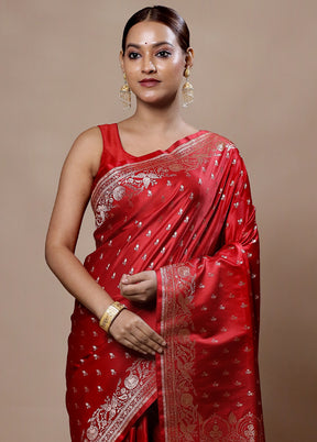 Red Banarasi Silk Saree With Blouse Piece