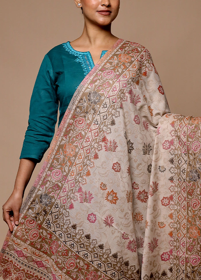 Cream Butta Work With Zari Woven Border Shawl