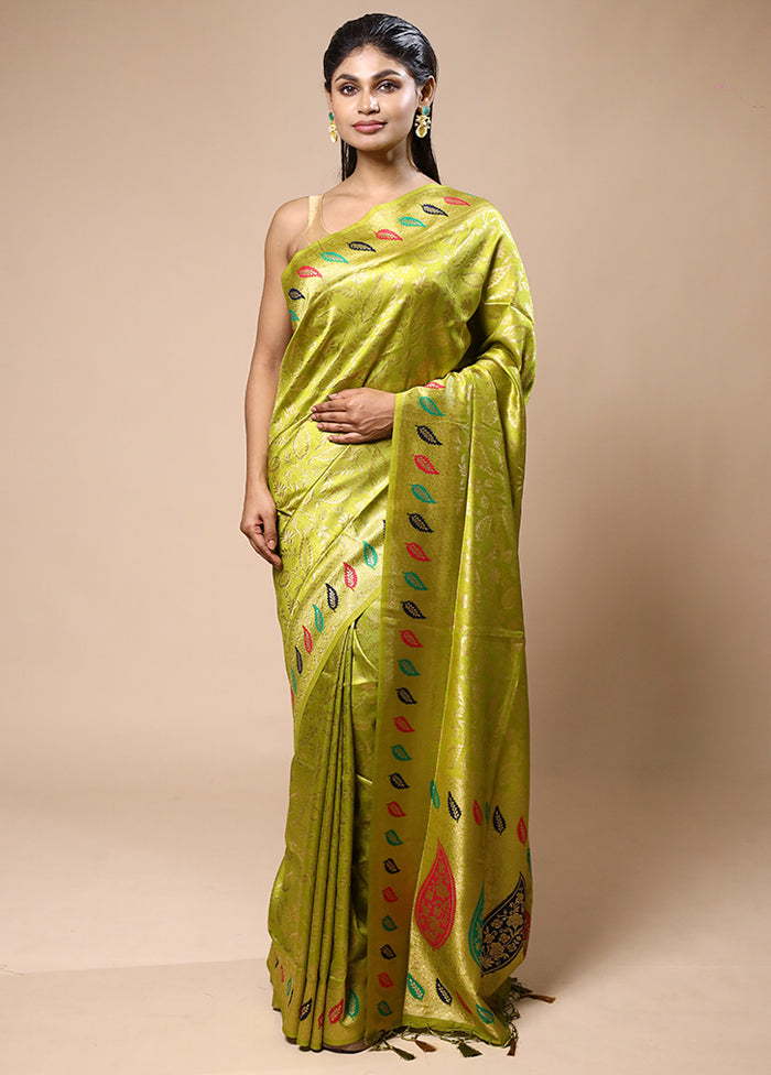 Green Dupion Silk Saree With Blouse Piece