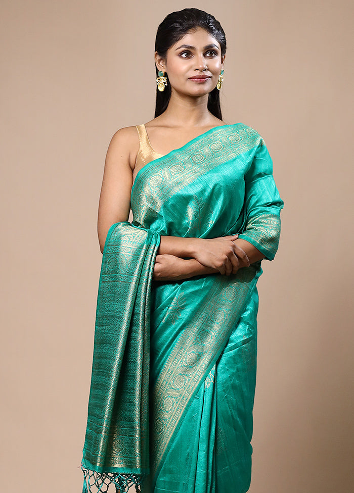 Green Dupion Silk Saree With Blouse Piece