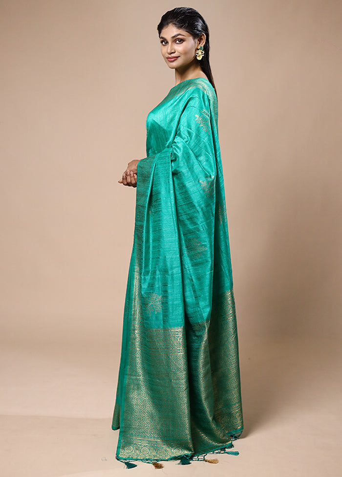 Green Dupion Silk Saree With Blouse Piece