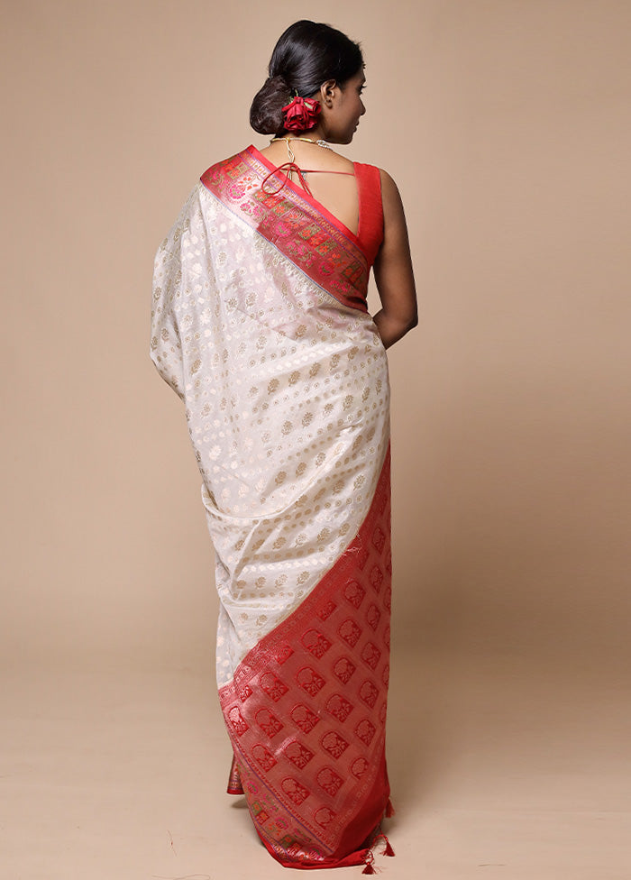 White Georgette Saree With Blouse Piece