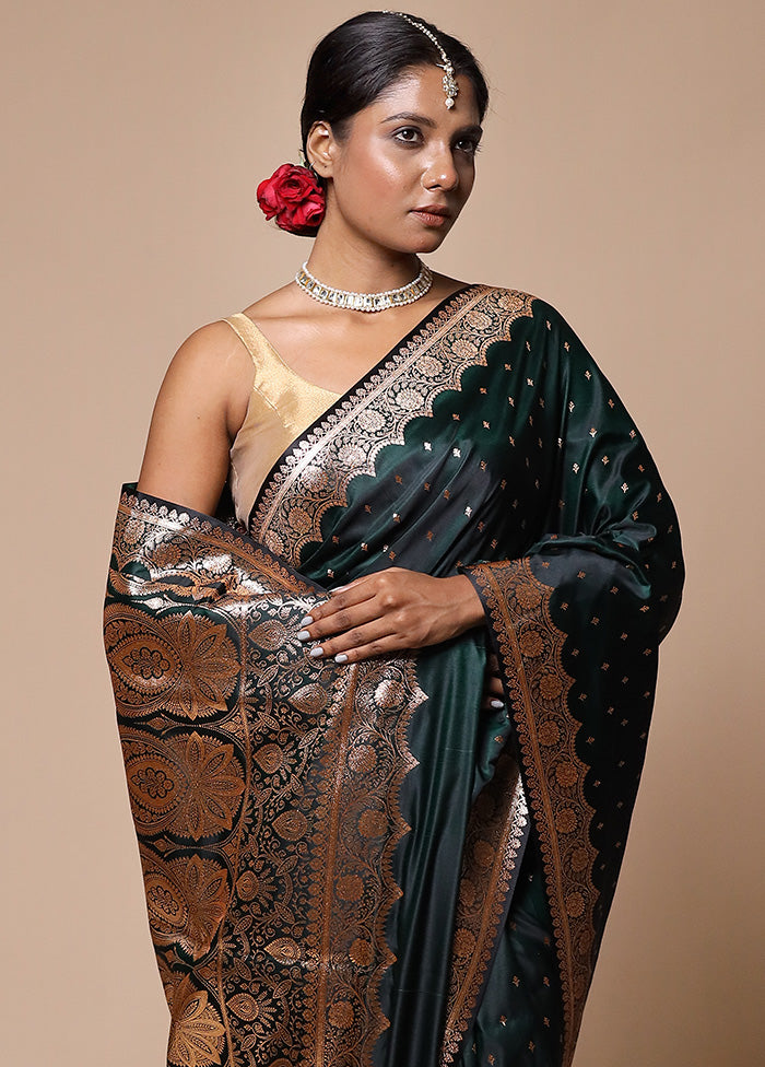 Green Banarasi Silk Saree With Blouse Piece