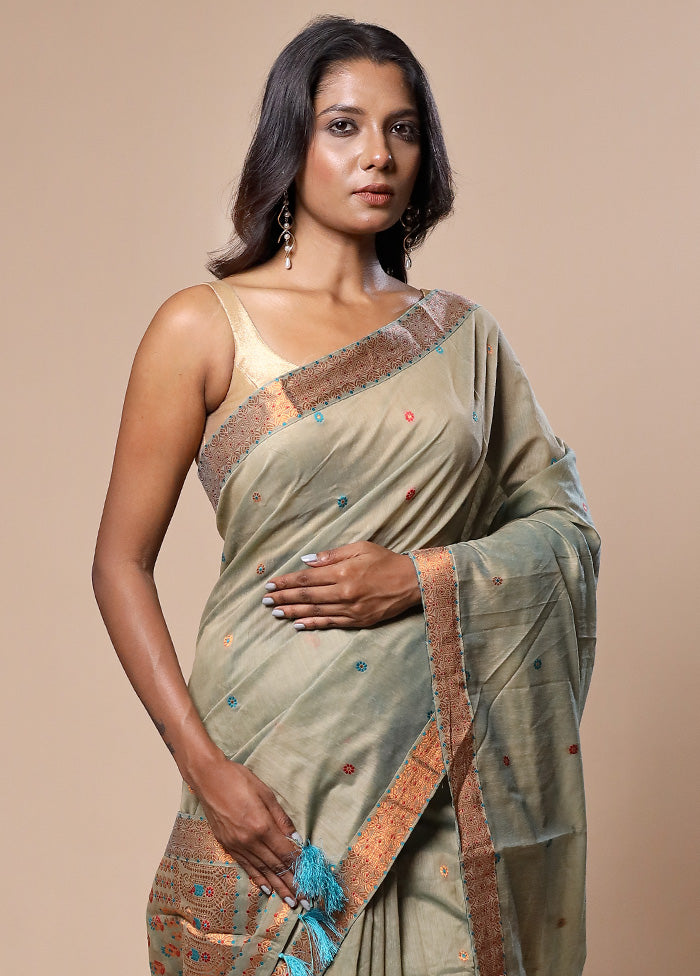 Green Assam Silk Saree With Blouse Piece