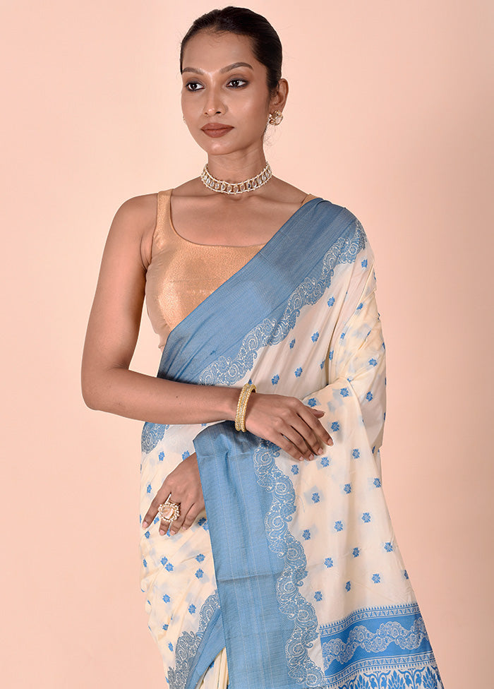 Cream Kanjivaram Silk Saree With Blouse Piece