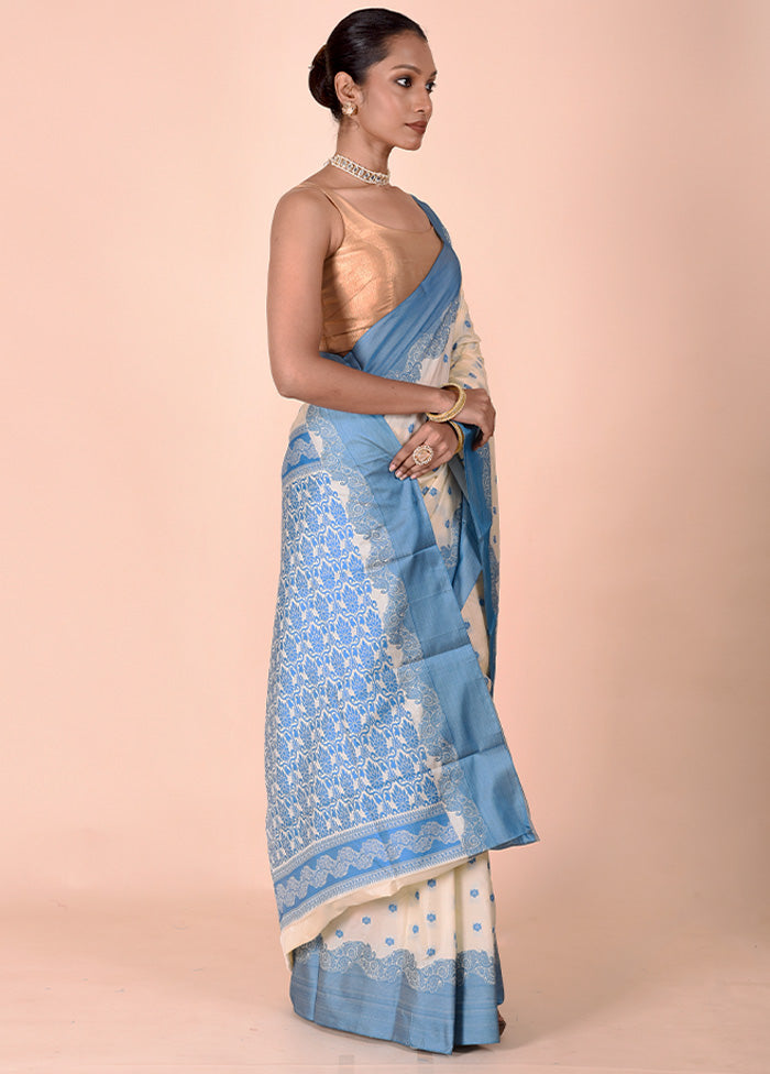 Cream Kanjivaram Silk Saree With Blouse Piece