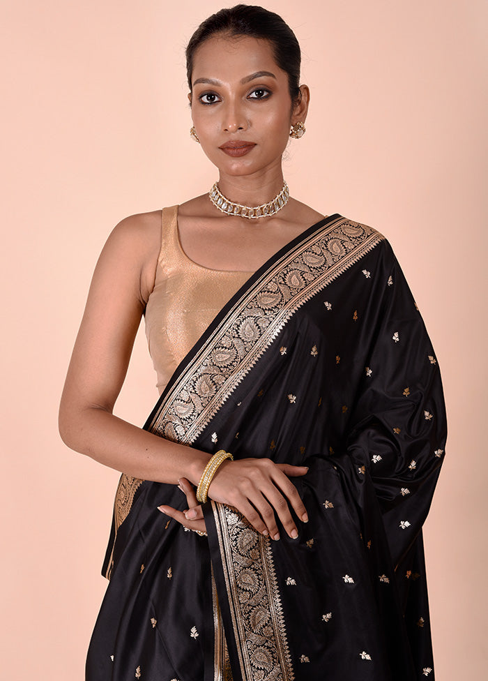 Black Banarasi Silk Saree With Blouse Piece