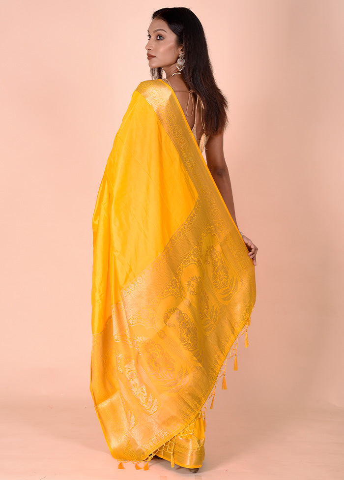 Yellow Dupion Silk Saree With Blouse Piece