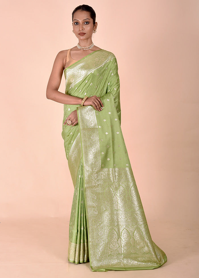 Green Tanchoi Silk Saree With Blouse Piece