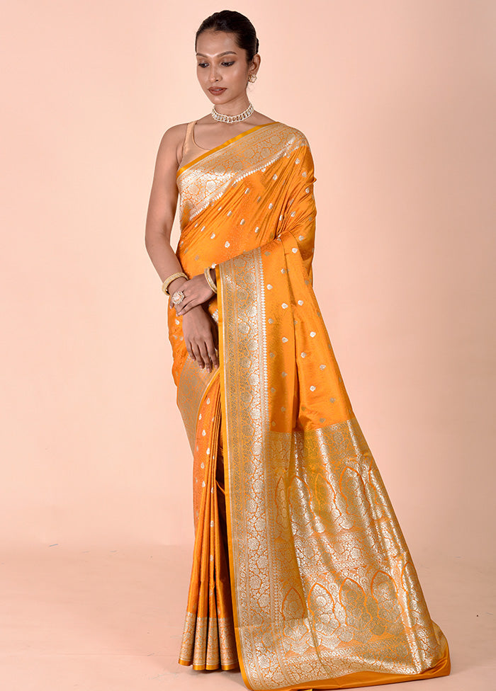 Yellow Tanchoi Silk Saree With Blouse Piece