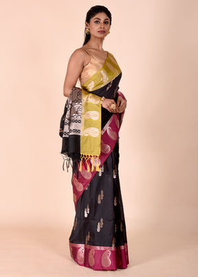 Black Cotton Saree With Blouse Piece