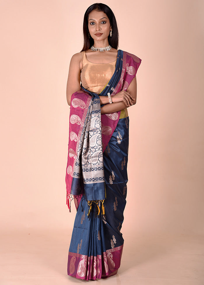 Blue Cotton Saree With Blouse Piece