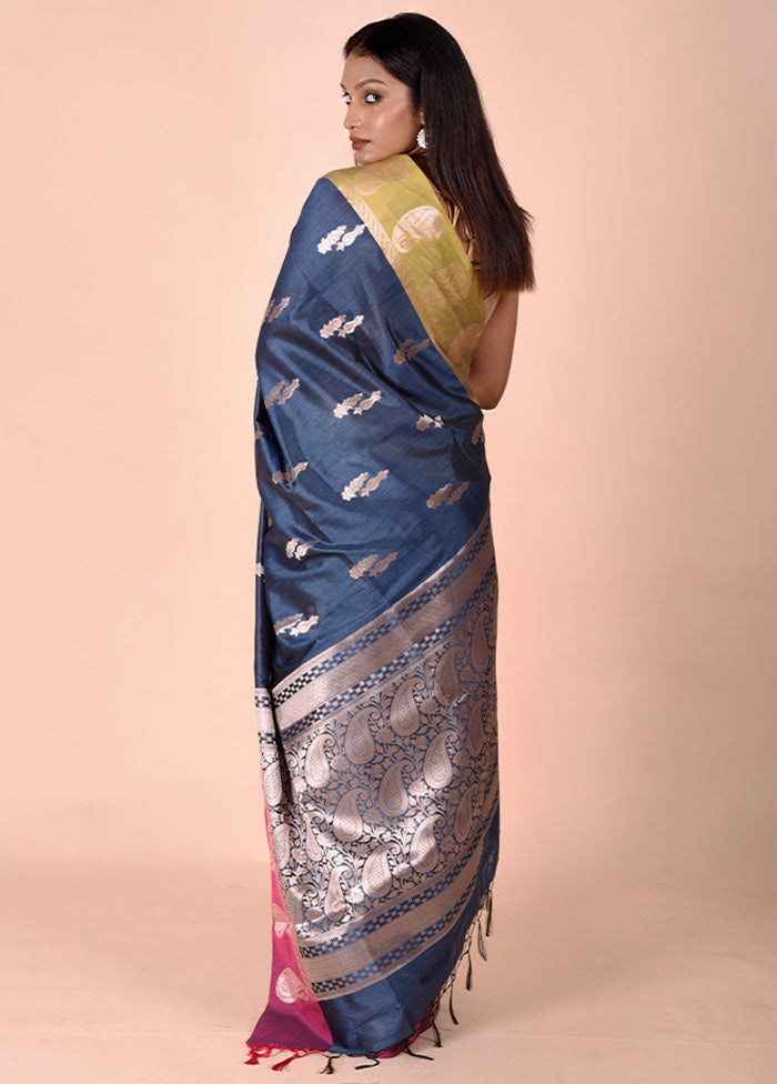 Blue Cotton Saree With Blouse Piece