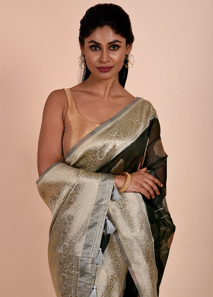 Green Kora Silk Saree With Blouse Piece