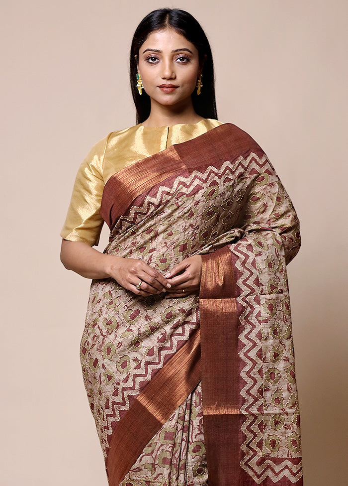 Beige Tussar Silk Saree With Blouse Piece