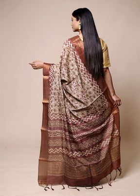 Beige Tussar Silk Saree With Blouse Piece