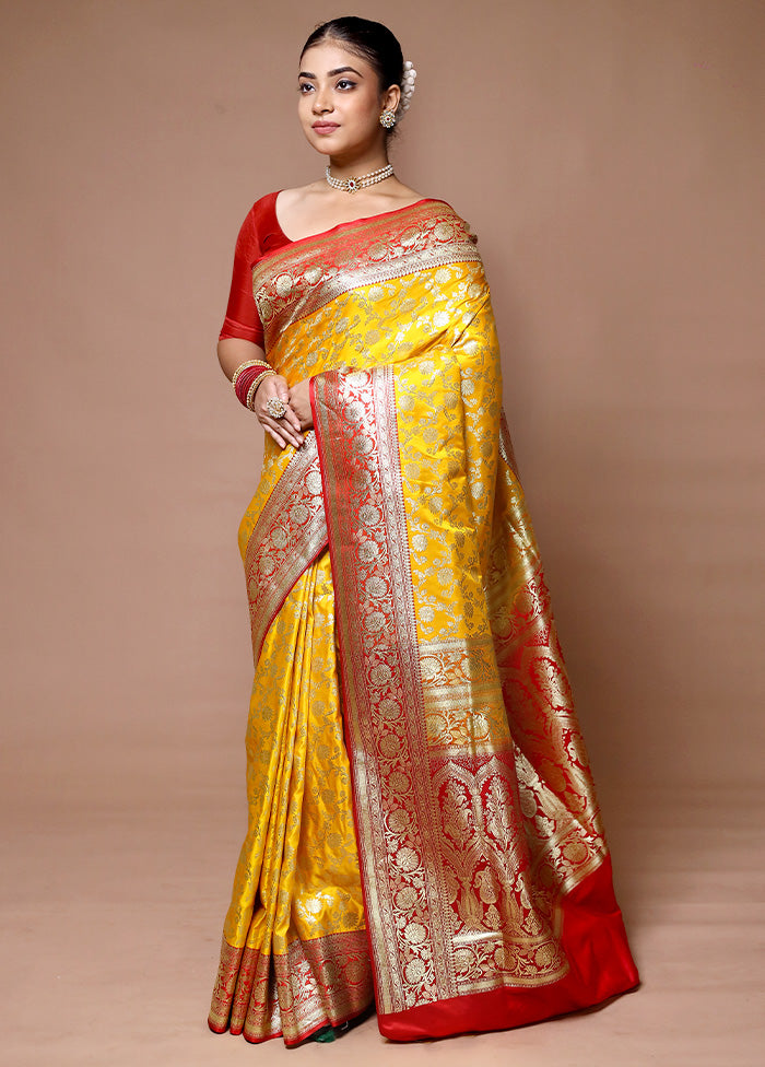 Yellow Handloom Banarasi Pure Silk Saree With Blouse Piece