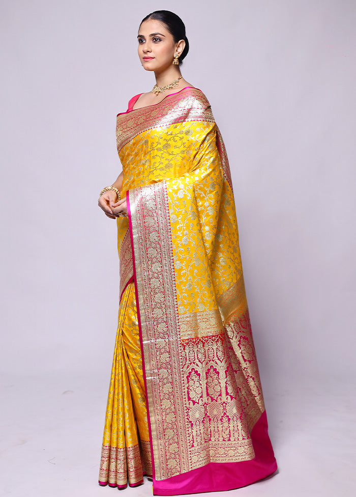 Yellow Handloom Banarasi Pure Silk Saree With Blouse Piece