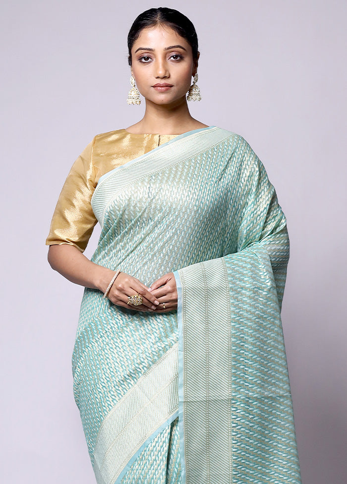 Green Pure Cotton Saree With Blouse Piece