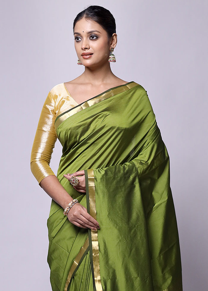 Green Kanjivaram Silk Saree With Blouse Piece