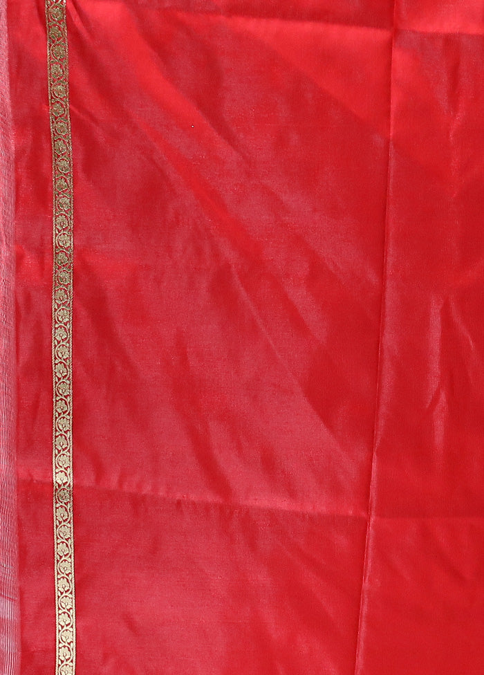 Red Banarasi Silk Saree With Blouse Piece