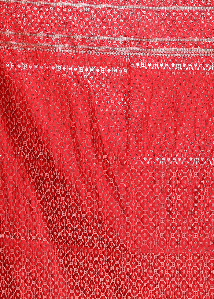 Red Banarasi Silk Saree With Blouse Piece