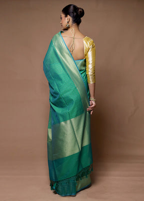 Green Kora Silk Saree With Blouse Piece