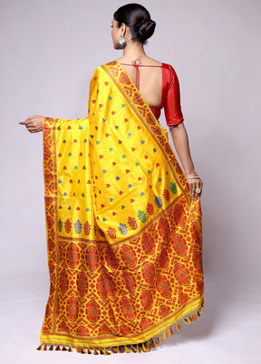 Yellow Handloom Assam Pure Silk Saree With Blouse Piece