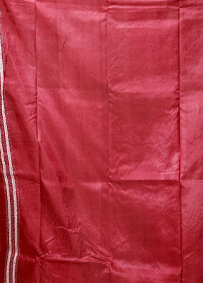 Red Handloom Kantha Stitch Pure Silk Saree With Blouse Piece