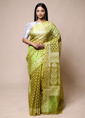 Green Tissue Silk Saree With Blouse Piece