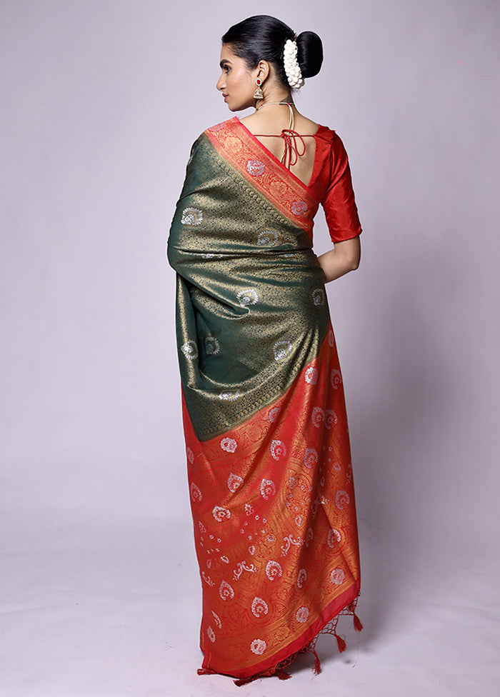 Green Dupion Silk Saree With Blouse Piece