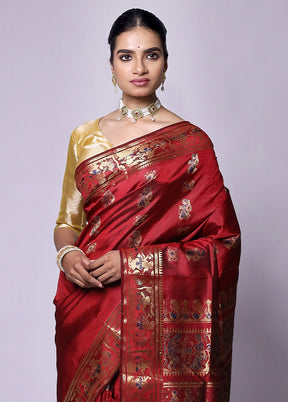 Red Handloom Baluchari Pure Silk Saree With Blouse Piece