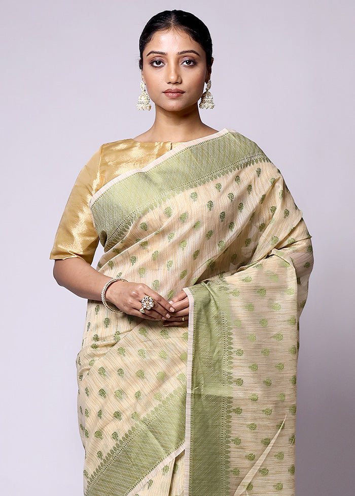 Cream Cotton Saree With Blouse Piece