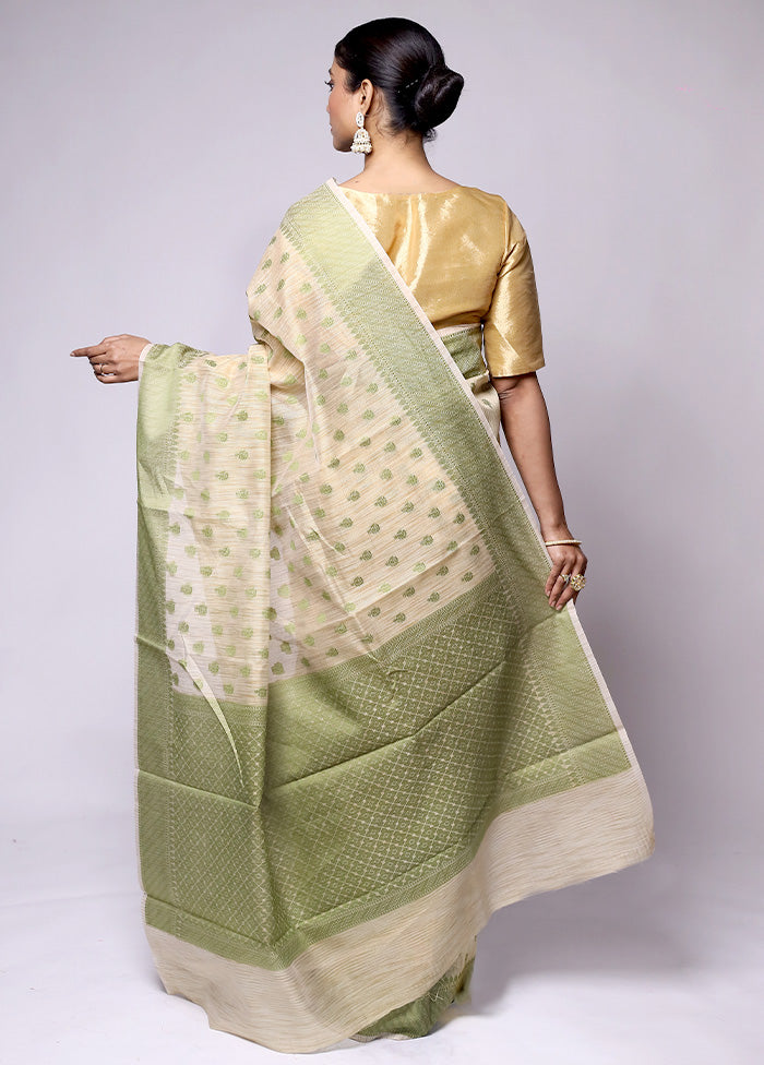 Cream Cotton Saree With Blouse Piece