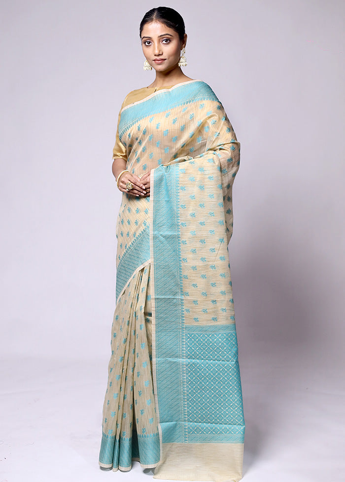 Cream Cotton Saree With Blouse Piece