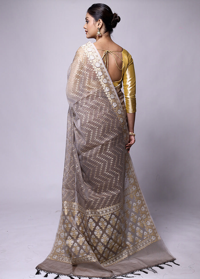 Grey Kora Silk Saree With Blouse Piece