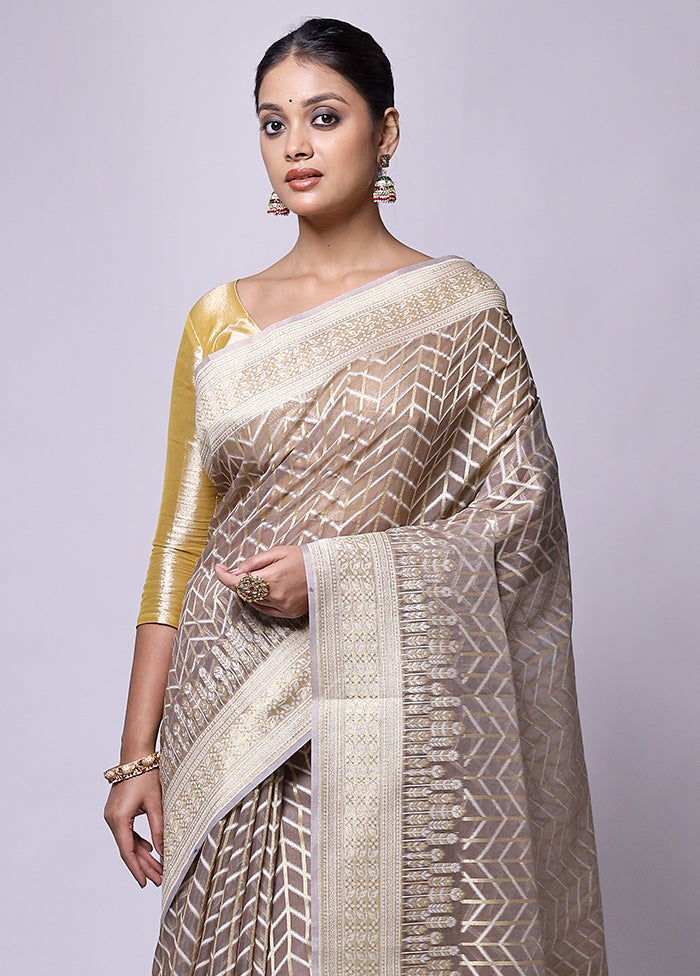 Grey Kora Silk Saree With Blouse Piece