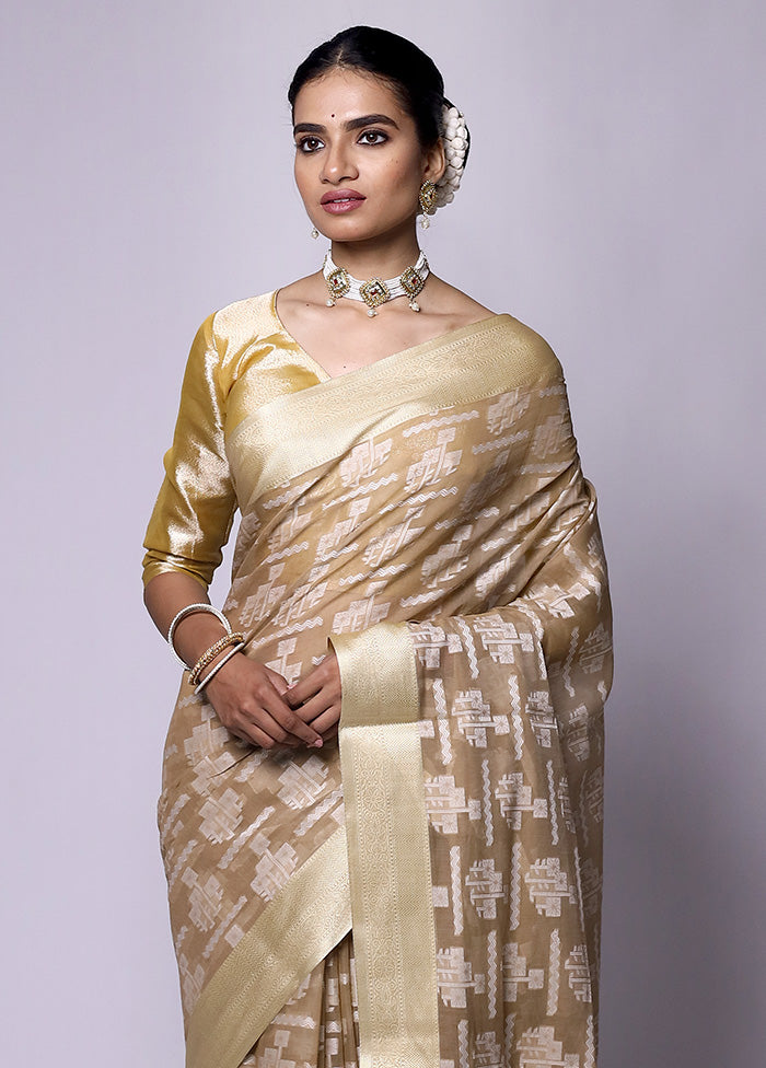 Beige Kora Silk Saree With Blouse Piece