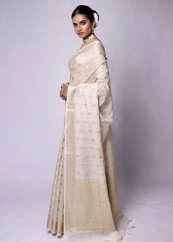 White Kora Silk Saree With Blouse Piece