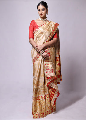 Cream Handloom Assam Pure Silk Saree With Blouse Piece