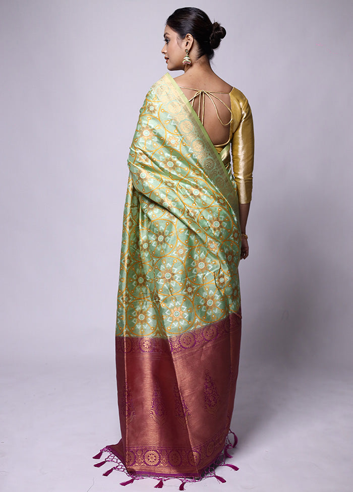 Green Dupion Silk Saree With Blouse Piece