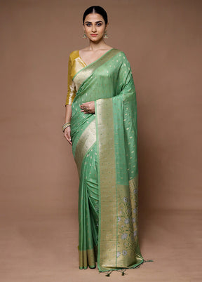 Green Georgette Saree With Blouse Piece