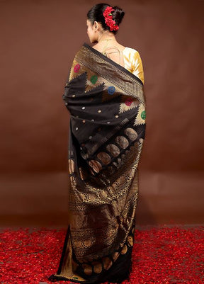 Black Gadwal Pure Silk Saree Without Blouse Piece