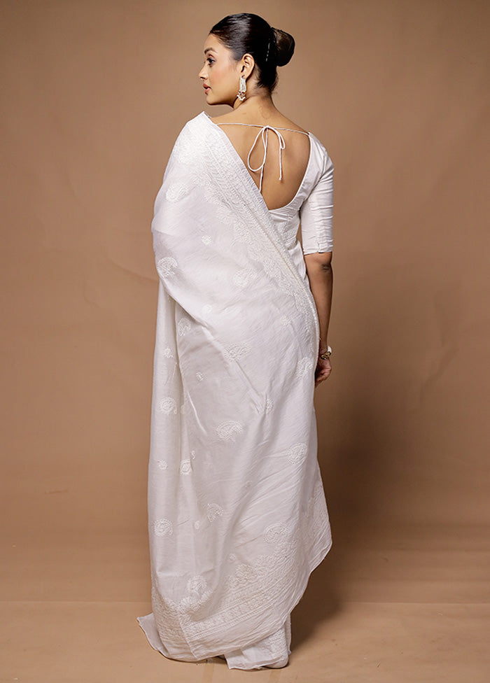 White Handloom Pure Cotton Saree With Blouse Piece