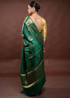 Green Dupion Silk Saree With Blouse Piece